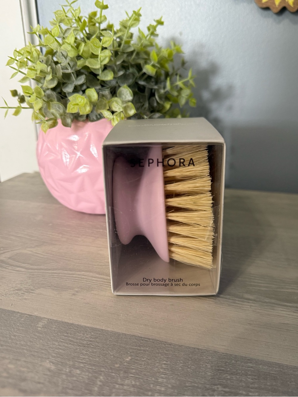 Sephora Dusty Pink Dry Body Brush with Natural Bristles